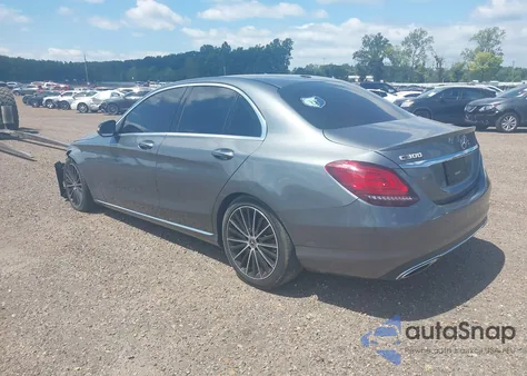 2019 Mercedes-Benz C 300 from USA, damaged, VIN 55SWF8DB0KU314169